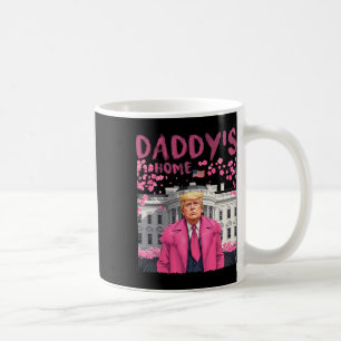 Taza De Café El presidente Trump vuelve a casa de papá