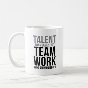 Taza De Café El trabajo del equipo gana campeonatos