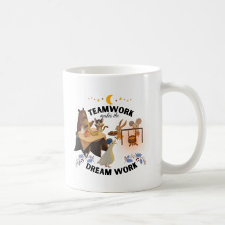 Taza De Café El trabajo en equipo hace que Dream Work Mug