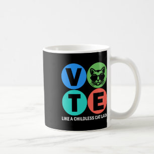 Taza De Café El voto retro como una gata sin hijos vota por Kam