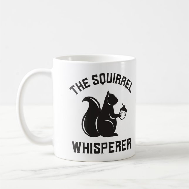 Taza De Café El Whisperer de la ardilla | Squirrel Lover (Izquierda)