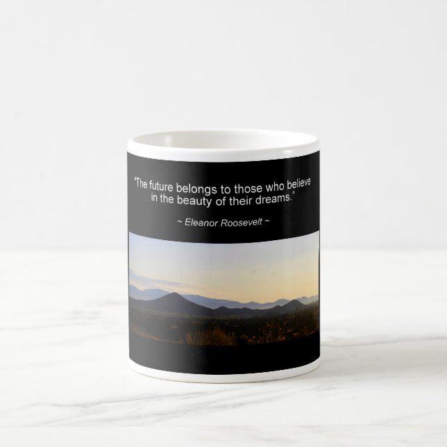 Taza De Café Eleanor Roosevelt Futuro Cita Mug (Centro)