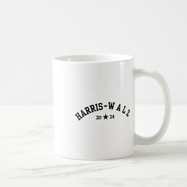Taza De Café Elecciones de Harris Tim Walz Baseball Font 2024 (Derecha)
