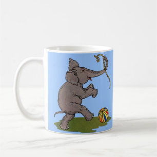 Taza De Café elefante feliz jugando con cuerda y bola