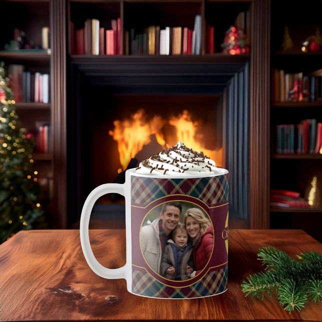 Taza De Café Elegant Holiday Photo Plaid Monogram Name (Rustic Elegance Christmas Holiday Winter Photo Plaid Monogram and Name Coffee Mug (front view))