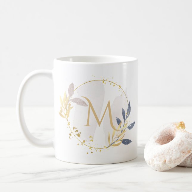 Taza De Café Elegante acuarela Oro Monograma M (Con donut)