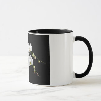 Taza de café elegante de la orquídea