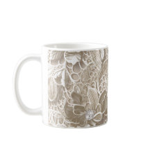 Elegante encaje beige con diamante