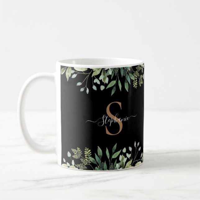 Taza De Café Elegante Eucalipto Botánico Dorado Script Monogram (Izquierda)