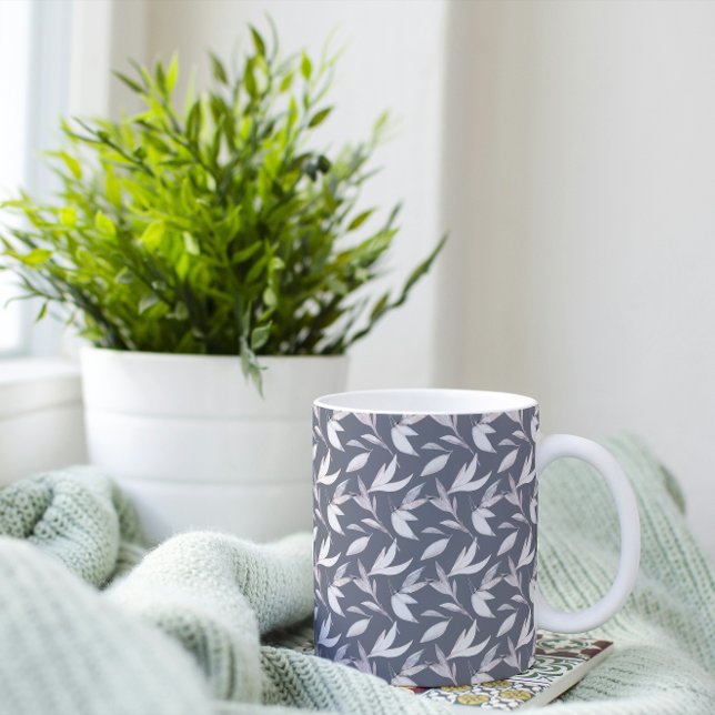 Taza De Café Elegante Gris Leafy Moderno Botánico (Subido por el creador)