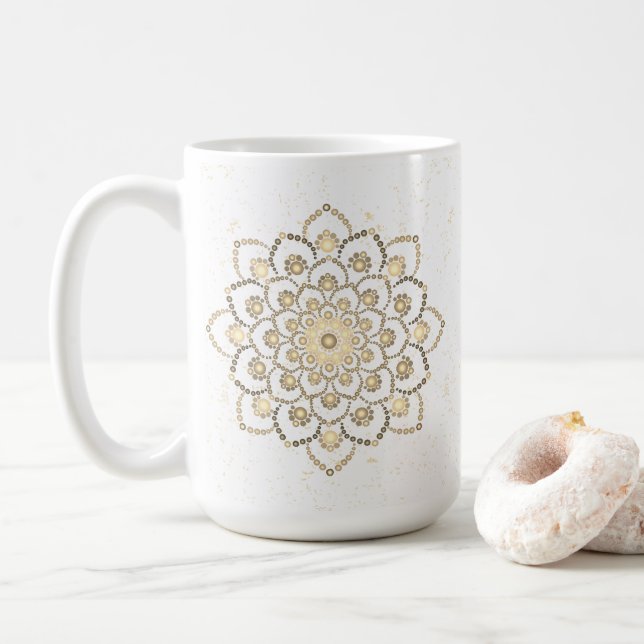 Taza De Café Elegante Mandala dorada y blanca (Con donut)