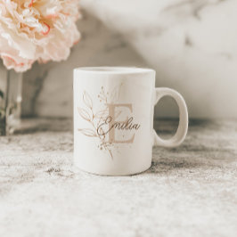 Taza De Café Elegante Monograma de Flor de Hoja de Oro Rosa