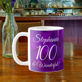 Taza De Café Elegante morado 100 y maravilloso cumpleaños
