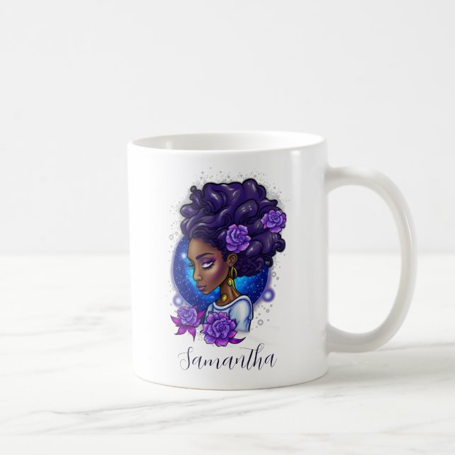 Taza De Café Elegante Rosas púrpuras afromujer (Derecha)