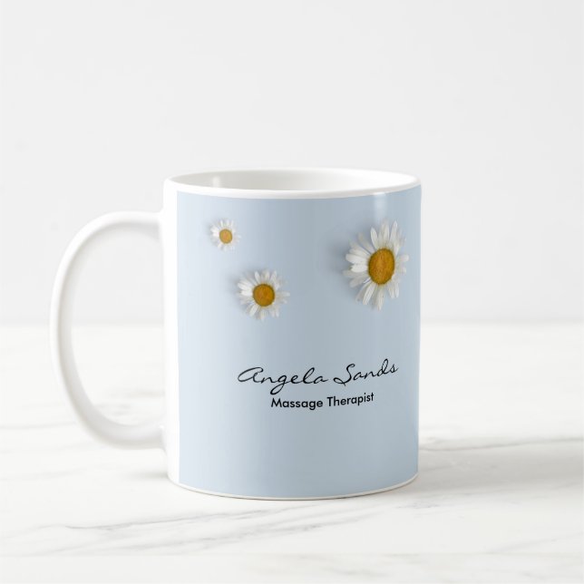 Taza De Café Elegantes margaritas blancas azules (Izquierda)