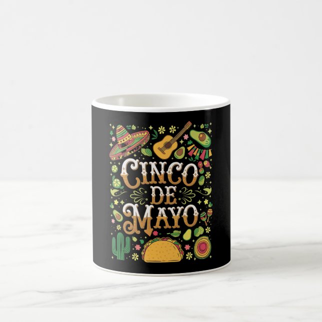 Taza De Café Elementos Divertidos de Fiesta de Cinco De Mayo (Centro)