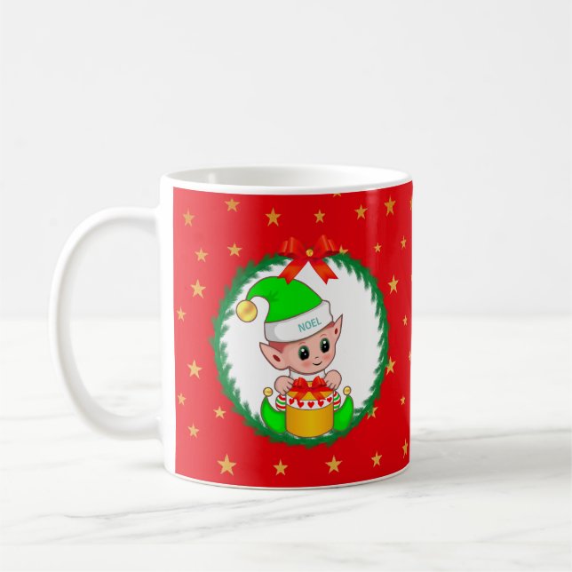 Taza De Café Elf de Navidades verdes, guirnaldas de pino y estr (Izquierda)