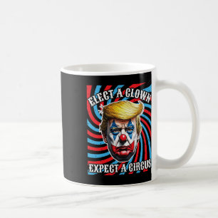 Taza De Café Elige A Un Payaso Esperar Un Circo