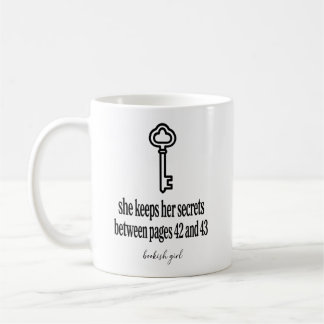 Taza De Café Ella guarda sus secretos entre las páginas 42 y 43