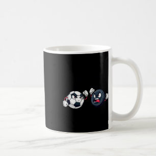 Taza De Café Ella Me Ama Más Fútbol Hockey Para Mujeres