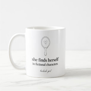 Taza De Café Ella se encuentra en personajes ficticios Bookish 