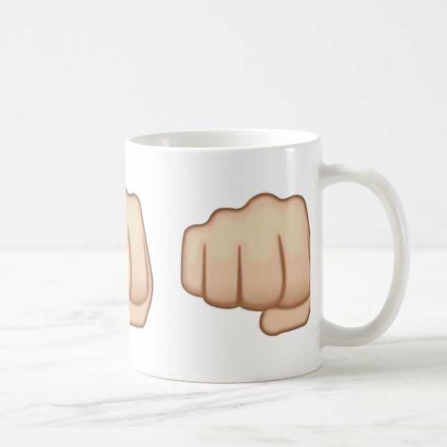 Taza De Café Emoji del Rótulo de la mano de Fisted (Derecha)