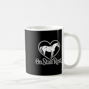 Taza De Café En El Resto De La Calzada , Caballo Ecuestre Del C