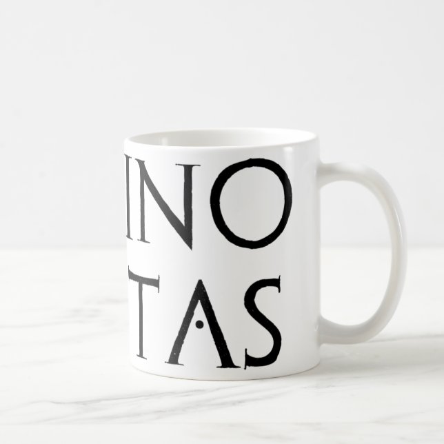 Taza De Café En el vino Veritas (Derecha)