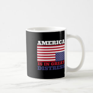 Taza De Café En gran angustia al revés de la bandera norteameri