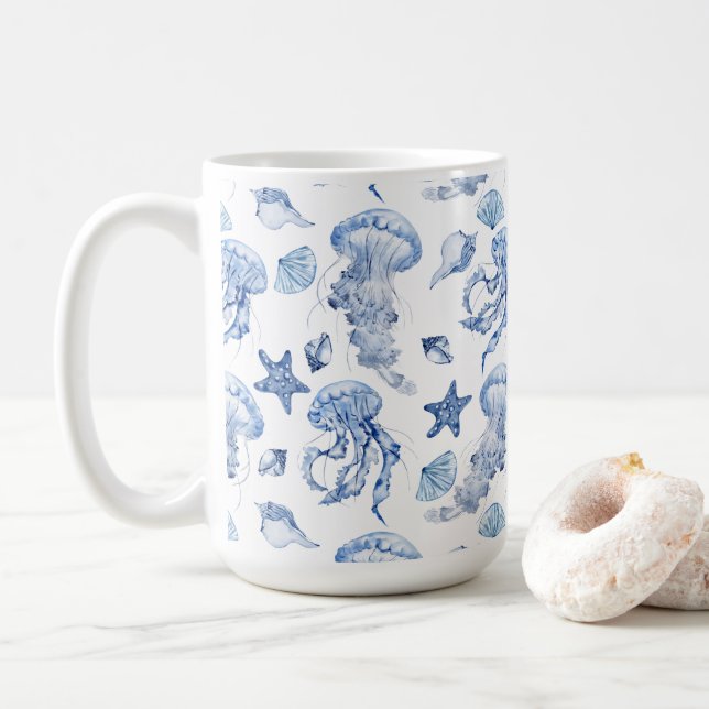 Taza De Café En La Orilla  (Con donut)