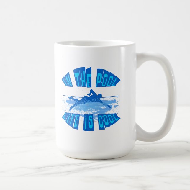 TAZA DE CAFÉ EN LA PISCINA, LA VIDA ES FRESCA (Derecha)
