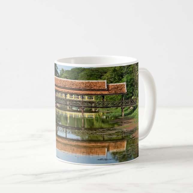 Taza De Café Enchanted Reflections:  Bridges of Siem Reap (Anverso derecho)