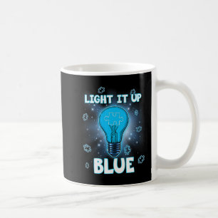 Taza De Café Enciende Una Camisa De Autismo Azul Que Llevo Azul