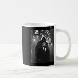 Taza De Café Encuentro de Trump Bigfoot Ovni Alien Invasión Uap