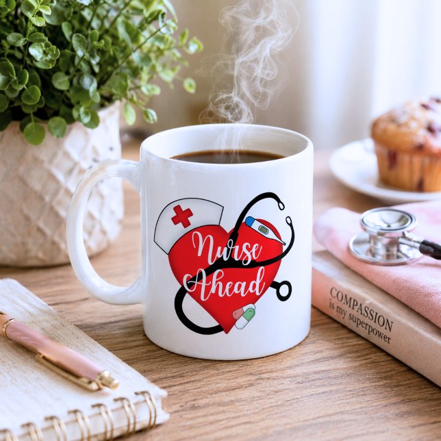 Taza De Café Enfermera adelante (Subido por el creador)