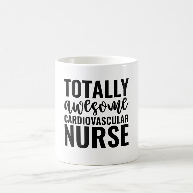 Taza De Café Enfermera Cardiovascular Totalmente Increíble (Centro)