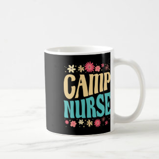 Taza De Café Enfermera de campamento outfit floral verano campi
