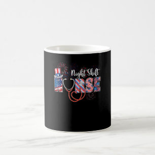 Taza De Café Enfermera De Turno Nocturno 4 De Julio Corazón De