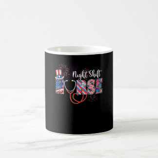 Taza De Café Enfermera De Turno Nocturno 4 De Julio Corazón De