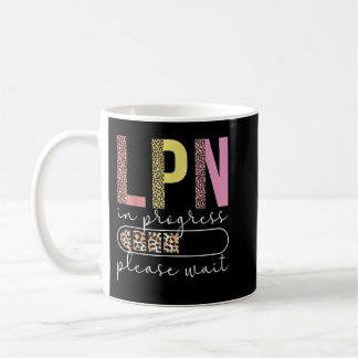 Taza De Café Enfermera Práctica de LPN Licenciada en Boho para 
