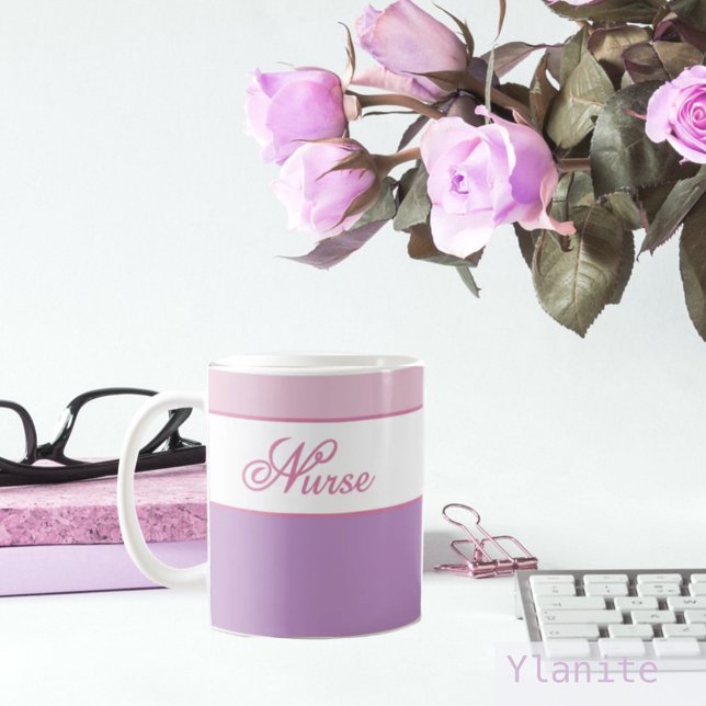 Taza De Café Enfermera rosa y morada (Subido por el creador)