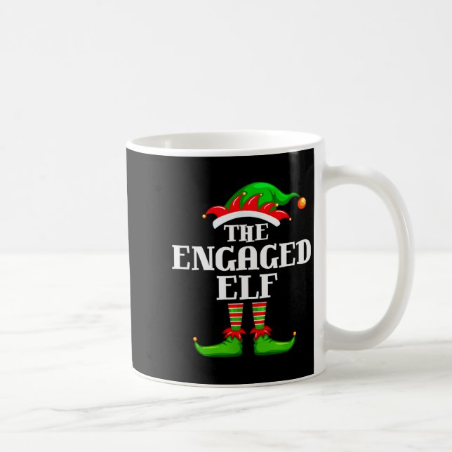 Taza De Café Engaged Elf Matching Family Group Christmas Party  (Derecha)