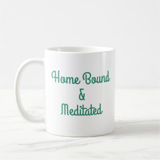 Taza De Café Enlazado a casa y meditado