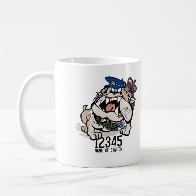 Taza de café enojada del perro de la policía de (Izquierda)