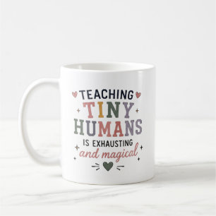 Taza De Café Enseñar a Pequeños Humanos Agota Mágica Personaliz