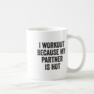 Taza De Café Entreno porque mi pareja es un musculoso gimnasta 
