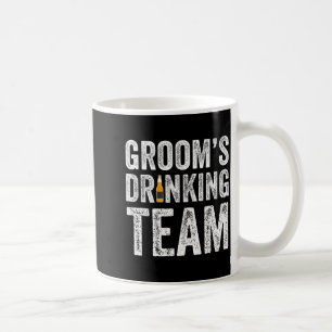 Taza De Café Equipo de bebedores divertidos del novio padrinos