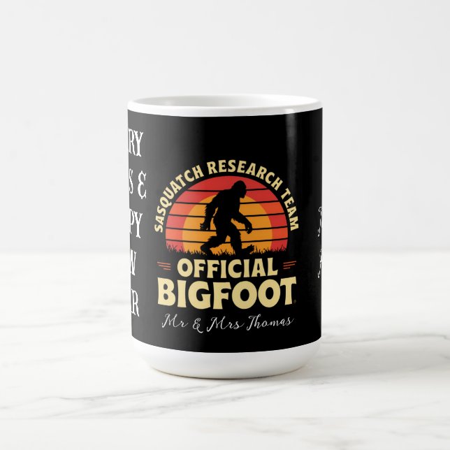 Taza De Café Equipo Oficial de Investigación de Sasquatch: Caza (Centro)