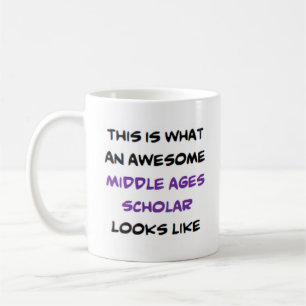 Taza De Café erudito de la mediana edad, impresionante
