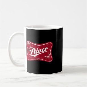 Taza De Café Es divertida pesca en el río